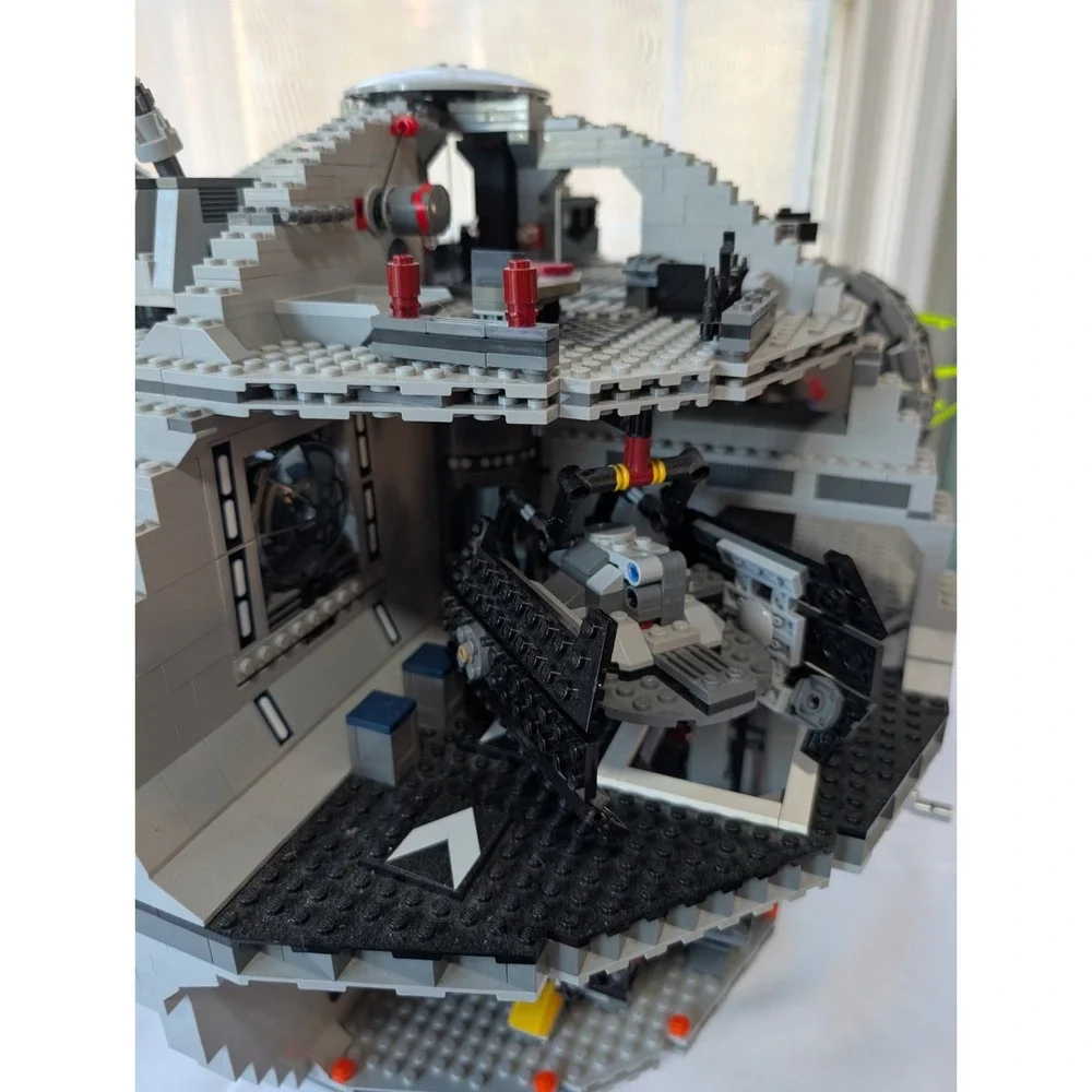 LEGO Star Wars:‎ Death Star (75159) W/ Manual, 99% Complete No Minifigures